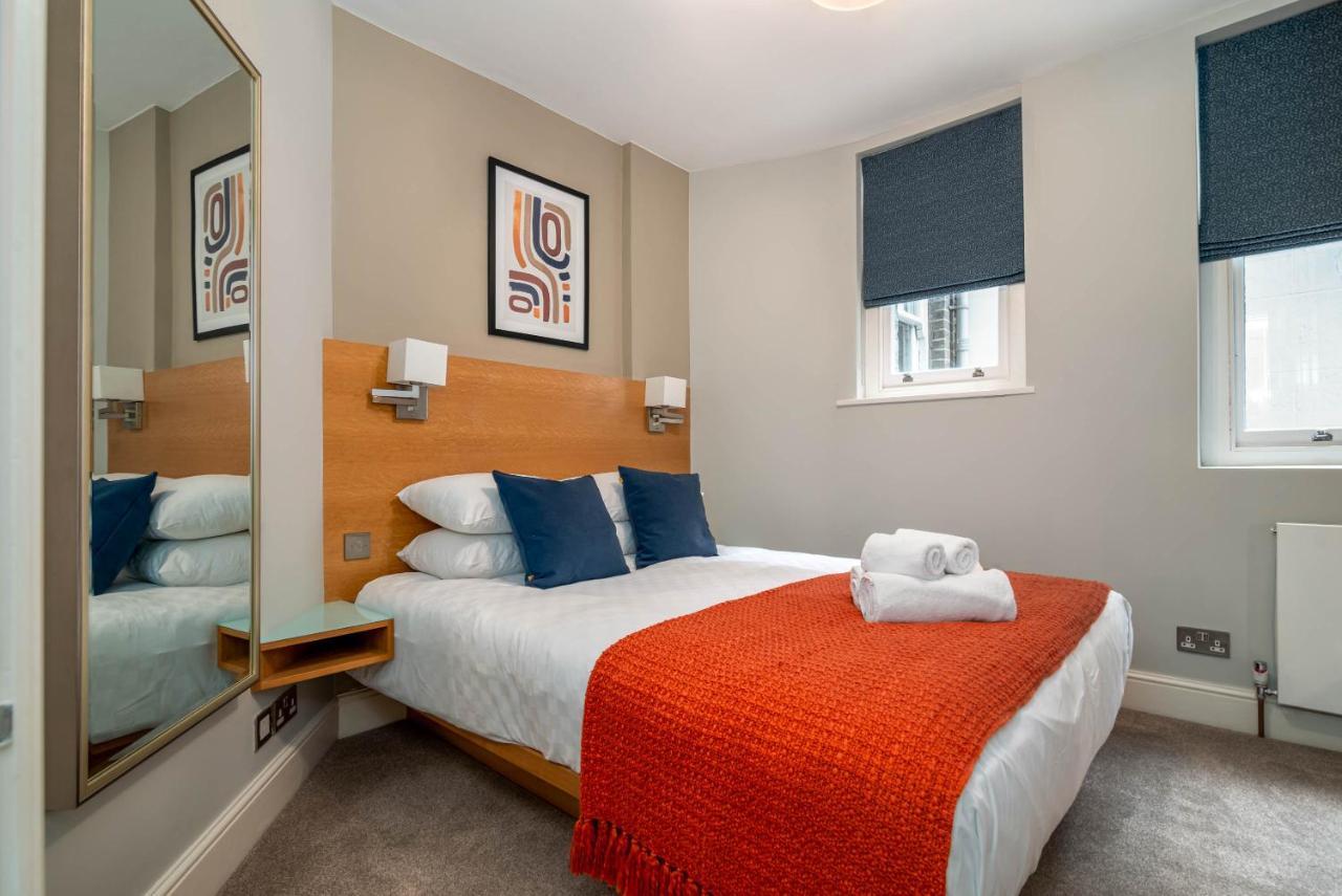 Apartmán 5 Doughty Street Londýn Exteriér fotografie